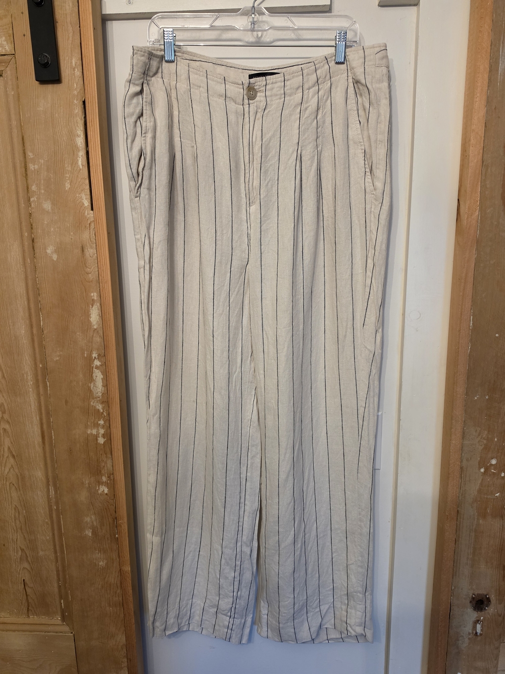 Banana Republic Beige Pinstripe Linen-Blend Wide Leg Pants (14)